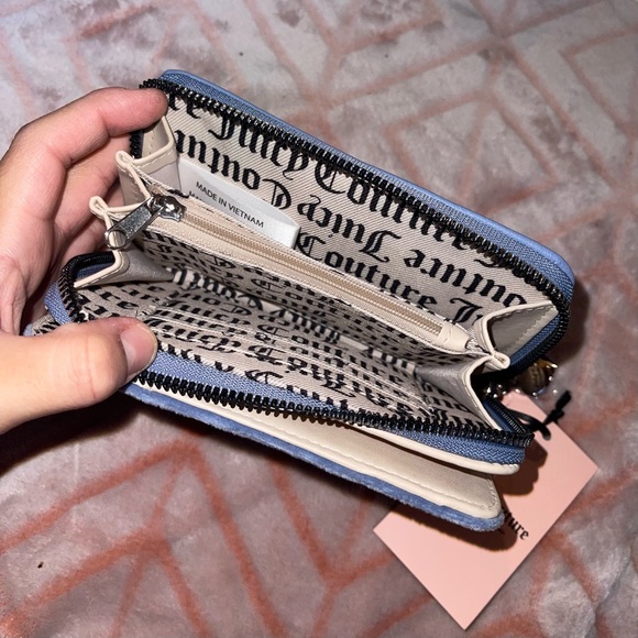 Juicy Couture Slate Blue Velour wallet - Picture 6 of 7